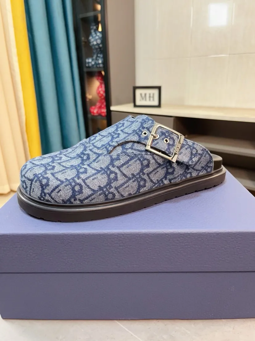 Men's shoes 💰380🌸🌸【Dior】Top purchasing agent 🇮🇹 Di Street Male God half drag counter synchronization, uppers imported from Italy with D logo fabric, high-quality complex splicing craftsmanship, soles: original soles specially provided by the original factory, exclusive event molded soles super comfortable, original factory single goods, 🔍🔍high quality, you can enter and exit the counter at will, welcome to compare, size number 38-45 (order 46)